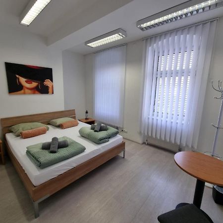 Rosens Wien Bagian luar foto