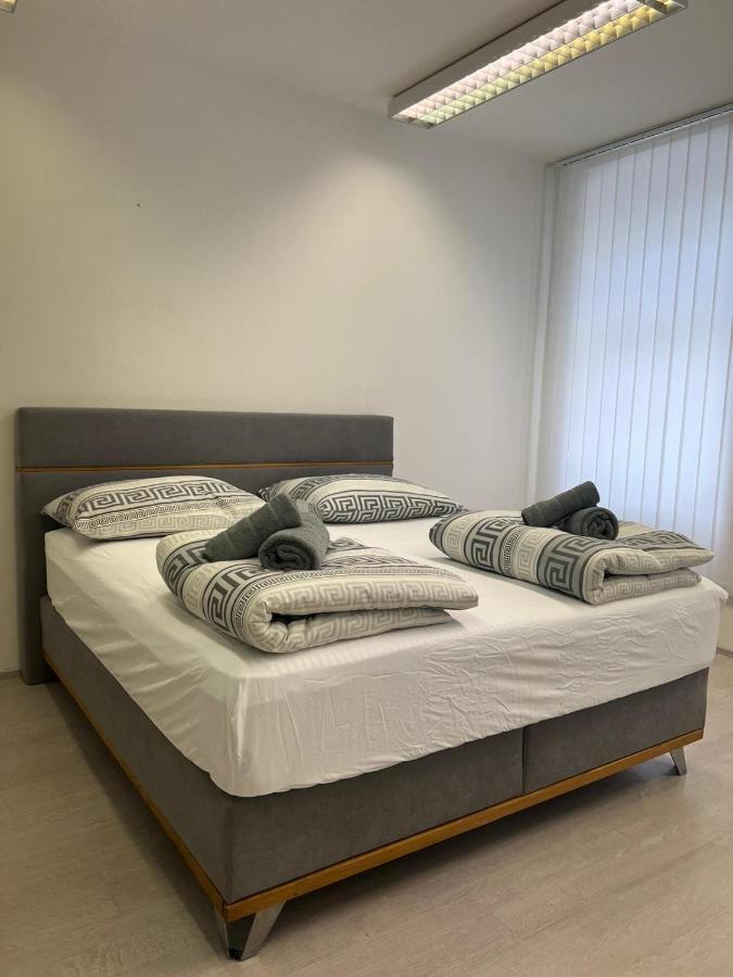 Rosens Wien Bagian luar foto
