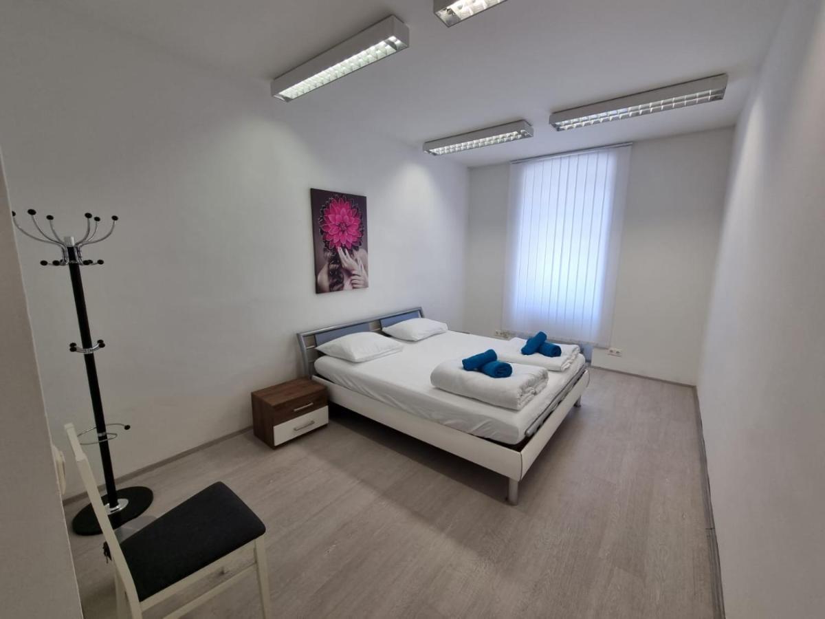 Rosens Wien Bagian luar foto