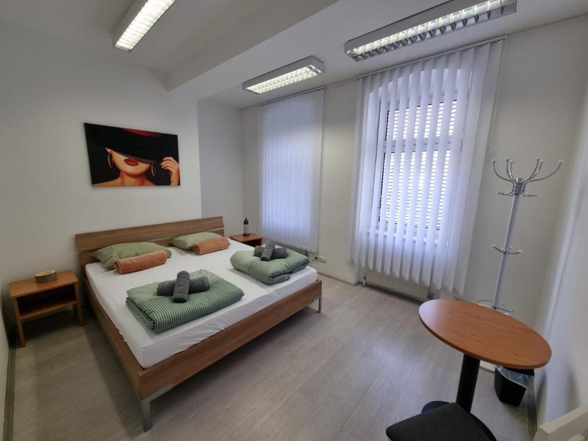 Rosens Wien Bagian luar foto