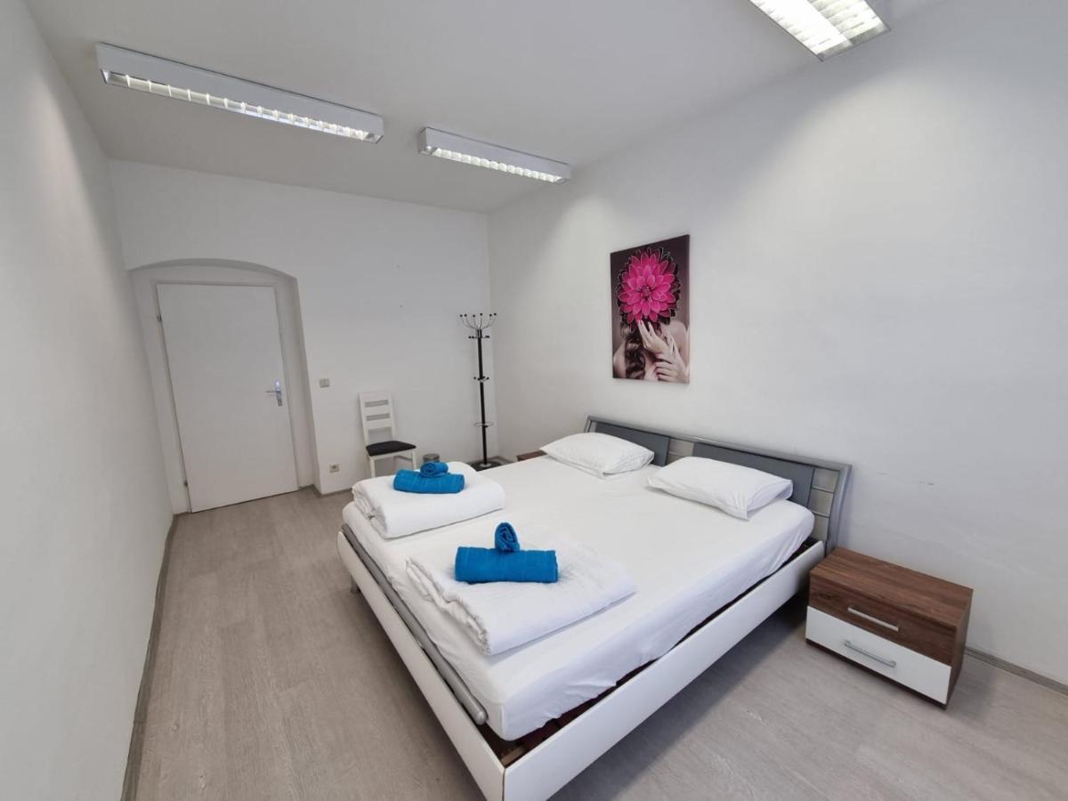 Rosens Wien Bagian luar foto